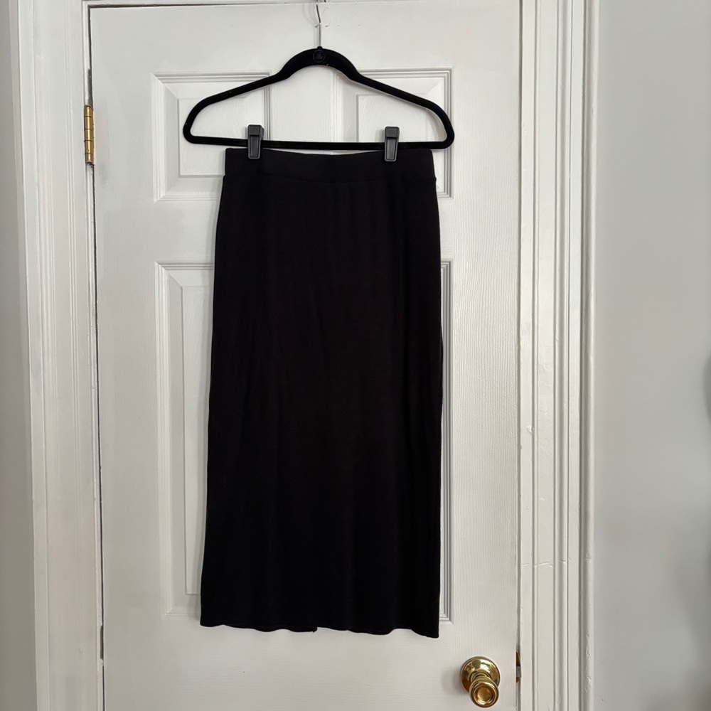 Marine Layer Black Midi Skirt
